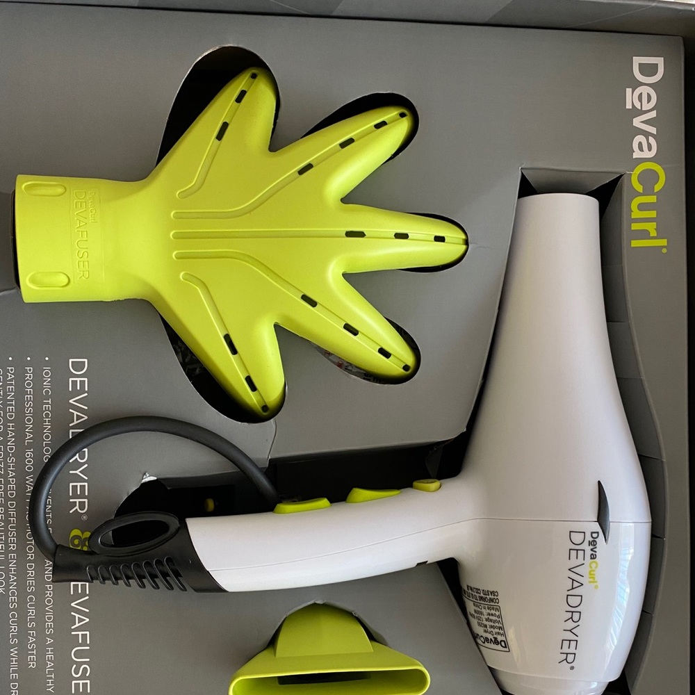 DevaCurl Dryer & Diffuser